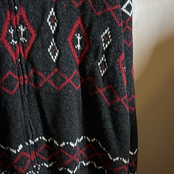 Comfy oversized grampa  old man sweater - Picture 2 of 4